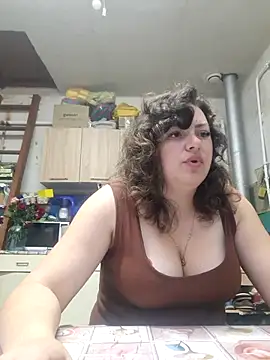 Snapshot of Jyleta chatting on July 14, 2026, 2:05 am Jyleta online show from July 14, 2026, 2:05 am