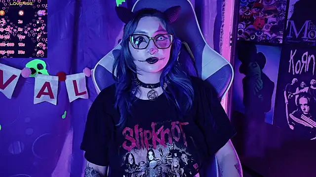 Snapshot of Kimlennox_ chatting on February 18, 2026, 1:40 pm Kimlennox online show from February 18, 2026, 1:40 pm