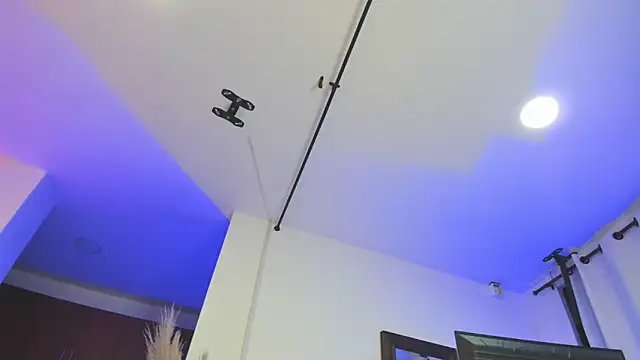 orlando yate online show from February 24, 2025, 10:59 am