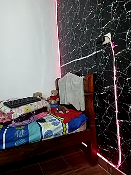 newveronika online show from February 20, 2026, 10:43 pm