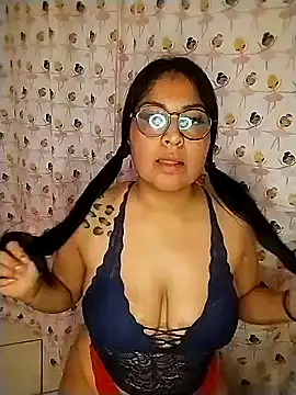 Snapshot of ConyPeralta chatting on February 6, 2025, 4:42 am ConyPeralta online show from February 6, 2025, 4:42 am