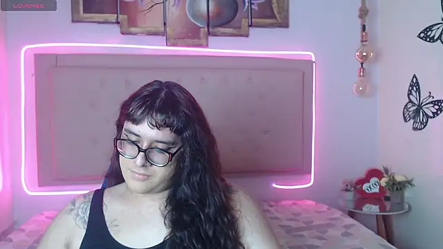 kathepickmanx online show from March 14, 2026, 3:23 am