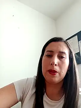 CHARLOTTE 1711 online show from January 19, 2025, 7:58 pm