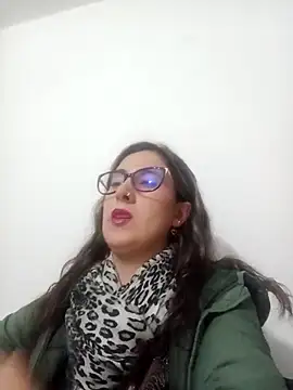 CHARLOTTE 1711 online show from February 19, 2025, 11:57 pm