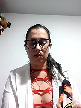 CHARLOTTE 1711 online show from October 6, 2025, 3:48 am