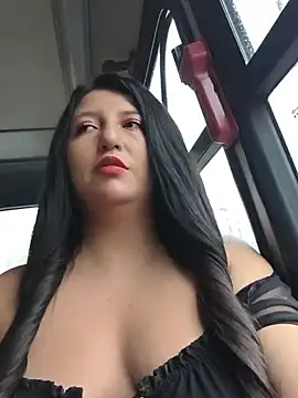 Melyy Edii online show from June 9, 2026, 7:03 pm