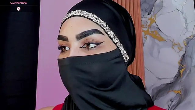 Snapshot of Maissa_Alabi chatting on July 11, 2026, 8:44 pm Maissa Alabi online show from July 11, 2026, 8:44 pm