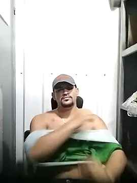 Snapshot of mamauara092 chatting on March 21, 2026, 5:16 pm mamauara092 online show from March 21, 2026, 5:16 pm