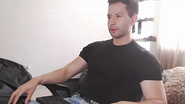 hairyncuteass online show from January 17, 2025, 2:28 pm