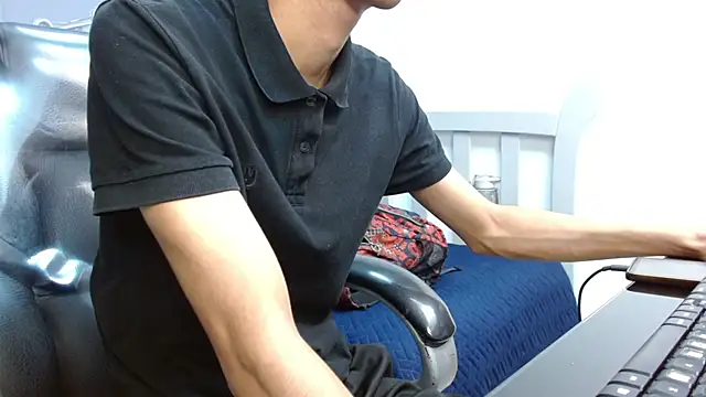 HarolddXL online show from March 10, 2025, 12:37 pm