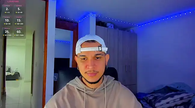 austinoficial online show from March 11, 2025, 11:59 pm