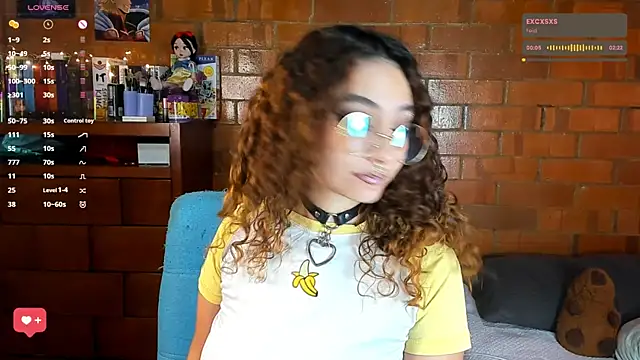 Annycolin  online show from October 3, 2025, 9:45 pm