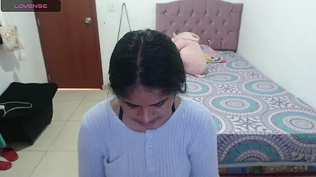 july-feria online show from January 29, 2025, 7:22 pm