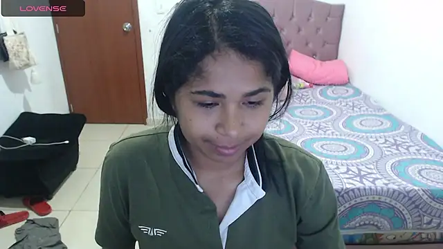 july-feria online show from February 11, 2025, 1:52 am