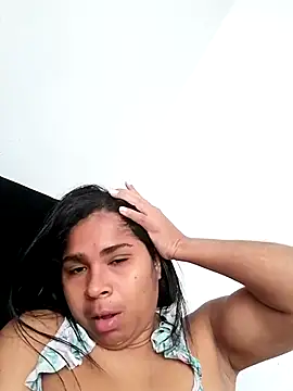 july-feria online show from March 18, 2025, 3:10 pm