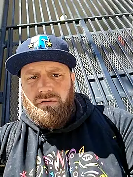 89fukboi online show from April 10, 2026, 7:51 pm