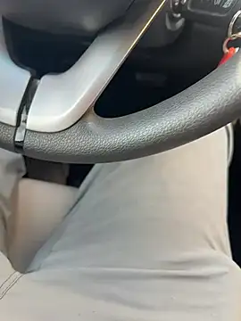 carlospingalinda online show from February 18, 2025, 10:03 pm