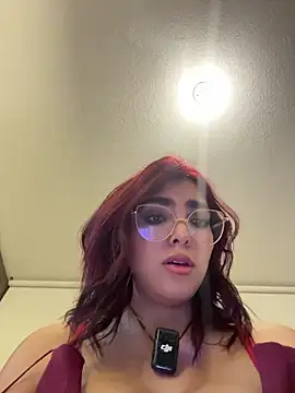 Snapshot of MartinaSooler chatting on June 17, 2026, 3:20 am MartinaSooler online show from June 17, 2026, 3:20 am