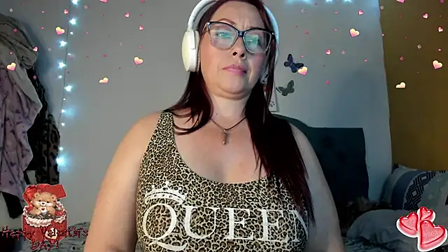 nataparis online show from February 18, 2025, 3:21 am