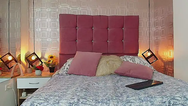 victoriapalmerfg online show from March 8, 2025, 6:47 pm