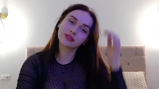 Lilliana Moon online show from January 18, 2025, 1:29 pm