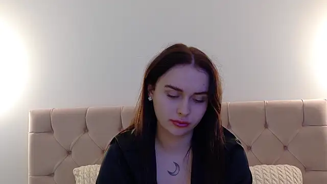 Lilliana Moon online show from January 21, 2025, 5:09 pm