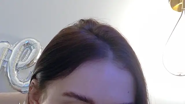 Lilliana Moon online show from February 19, 2025, 2:55 pm