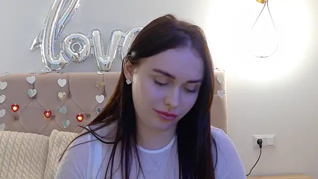 Lilliana Moon online show from February 21, 2025, 3:32 pm