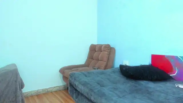 Charlotte curvy  online show from March 1, 2025, 1:53 am