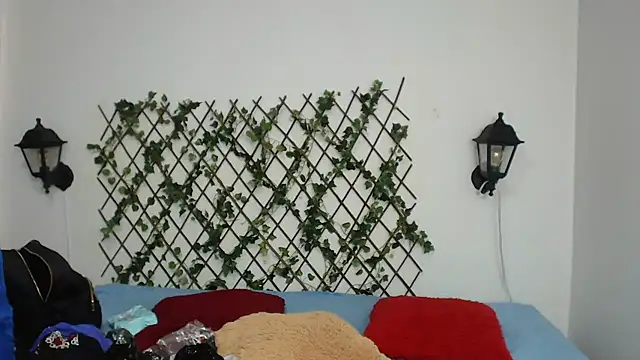 zahra Jalid online show from March 13, 2025, 8:00 pm