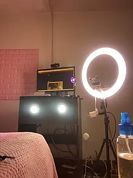 zahra Jalid online show from March 7, 2026, 12:07 am