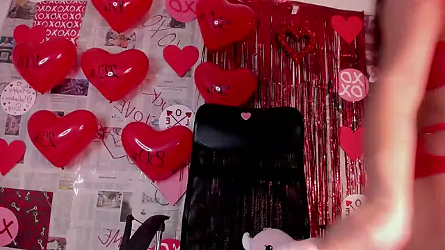 SabrinaSpell  online show from February 14, 2025, 11:53 am