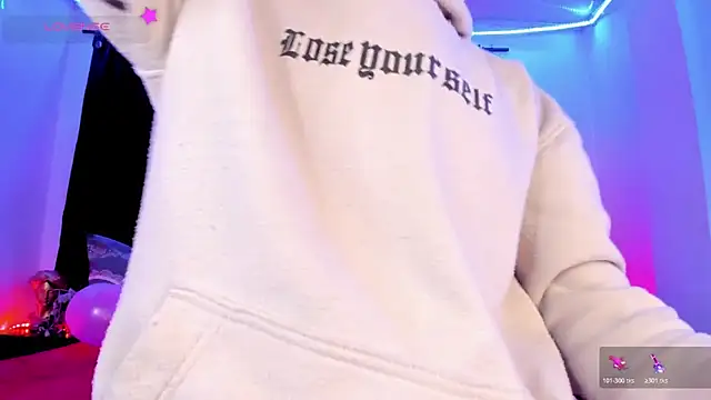 Ethan Boyy online show from April 6, 2026, 4:19 pm