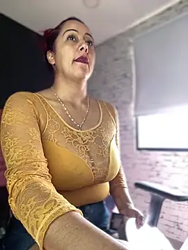 Miss  Melody online show from January 18, 2025, 1:40 pm