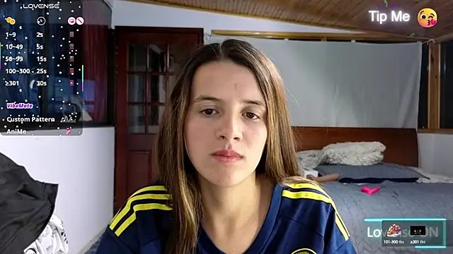 SexLaura  online show from January 30, 2025, 2:06 am