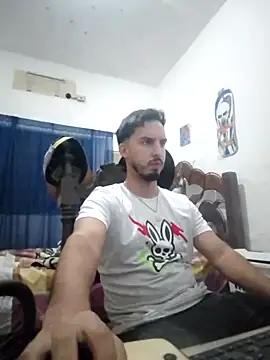 alejo5288 online show from October 1, 2025, 1:11 am