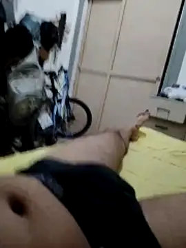 alejo5288 online show from February 27, 2026, 3:17 am