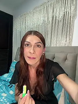 sweethoneytsx online show from March 19, 2025, 4:03 am