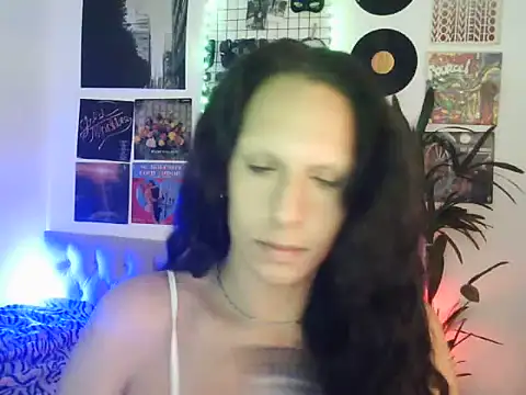 lollaxjf online show from June 24, 2026, 9:08 am