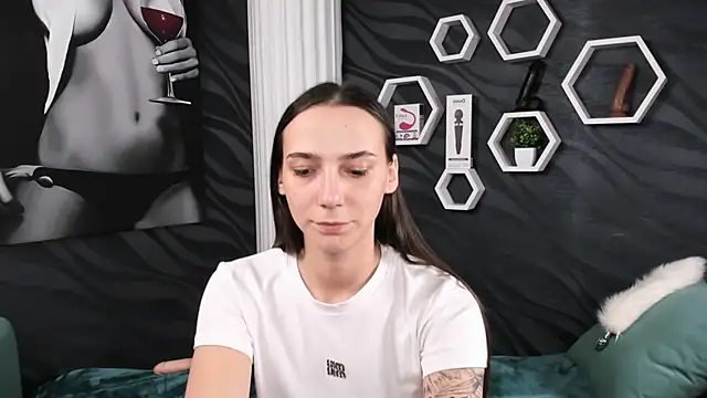 annabishop online show from January 26, 2025, 11:17 am