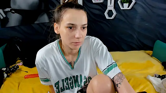 annabishop online show from February 11, 2025, 6:19 am