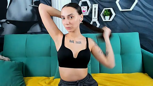 annabishop online show from February 20, 2025, 11:31 am