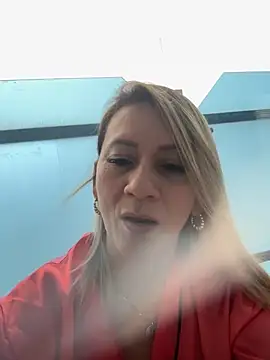 AtheneaRusell online show from October 25, 2025, 7:08 pm