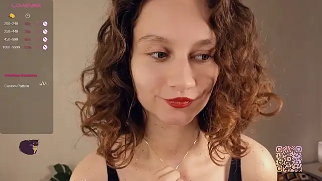 Leya Curly online show from September 14, 2025, 1:32 pm