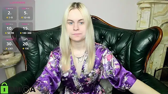 HillEva online show from November 27, 2025, 8:27 am