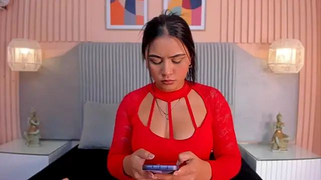 janna lopez  online show from January 30, 2025, 10:08 am