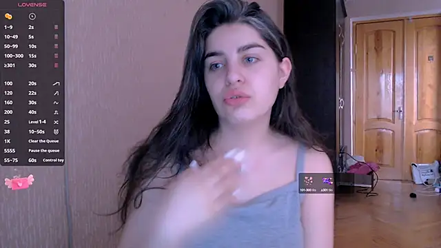 Snapshot of _Roselina_ chatting on January 23, 2025, 7:11 am Roselina online show from January 23, 2025, 7:11 am