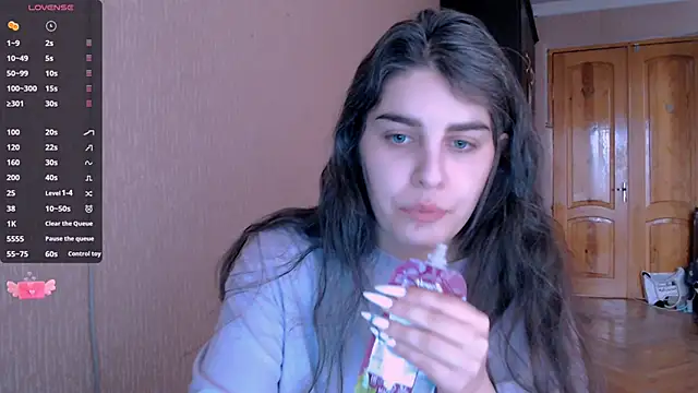 Snapshot of _Roselina_ chatting on January 23, 2025, 10:43 am Roselina online show from January 23, 2025, 10:43 am