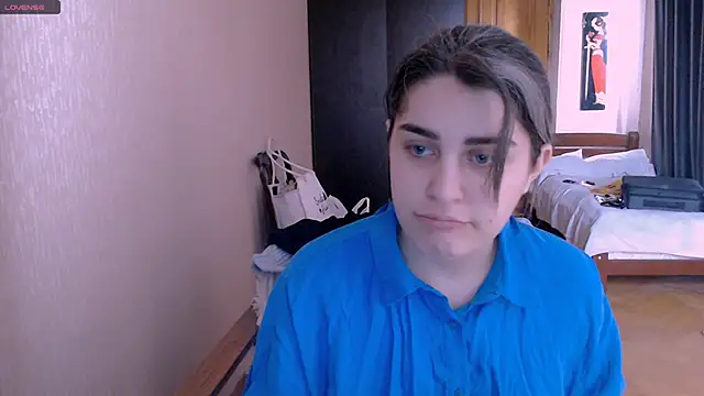 Snapshot of _Roselina_ chatting on March 21, 2025, 7:22 am Roselina online show from March 21, 2025, 7:22 am