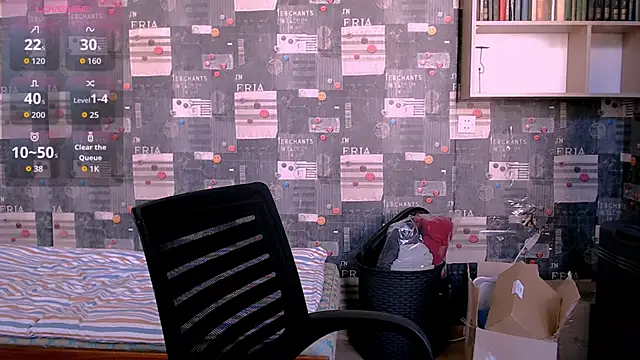 Snapshot of _Roselina_ chatting on September 24, 2025, 7:01 am Roselina online show from September 24, 2025, 7:01 am